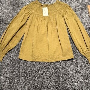 NWT Universal Thread Women's Yellow Blouse size XS